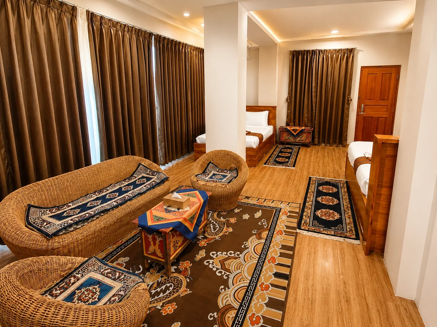 Mini Suite view 4
